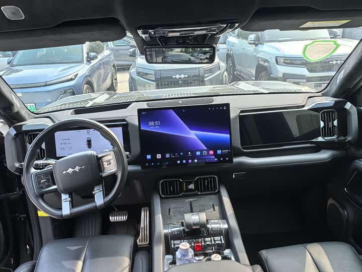 BYD FangChengBao Leopard 8, 2024 — фото 6 из 9