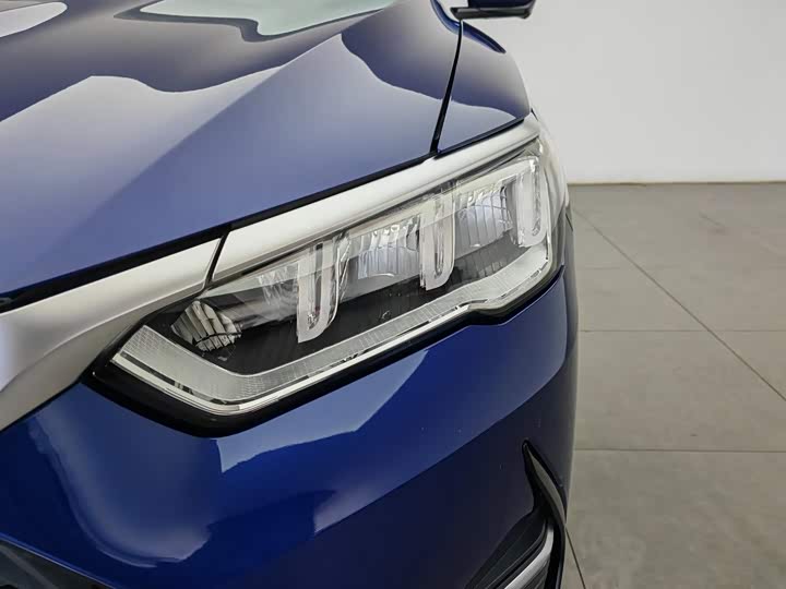 BYD Song Pro Hybrid, 2022 — фото 7 из 9