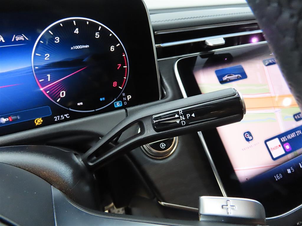 Mercedes-Benz E-Class, 2025 — фото 12 из 12