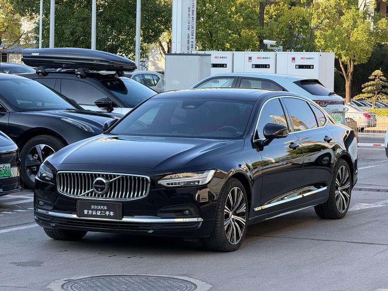 Volvo S90, 2023 — купить в Калуге под ключ