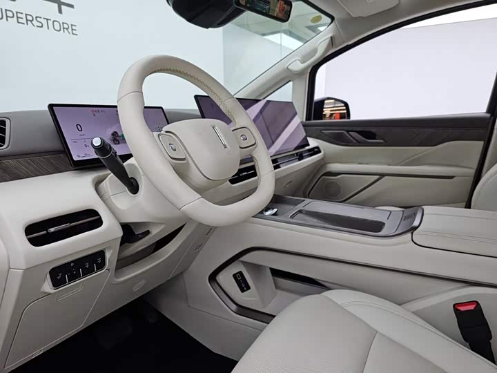 Wey 80 Hybrid, 2025 — фото 8 из 9