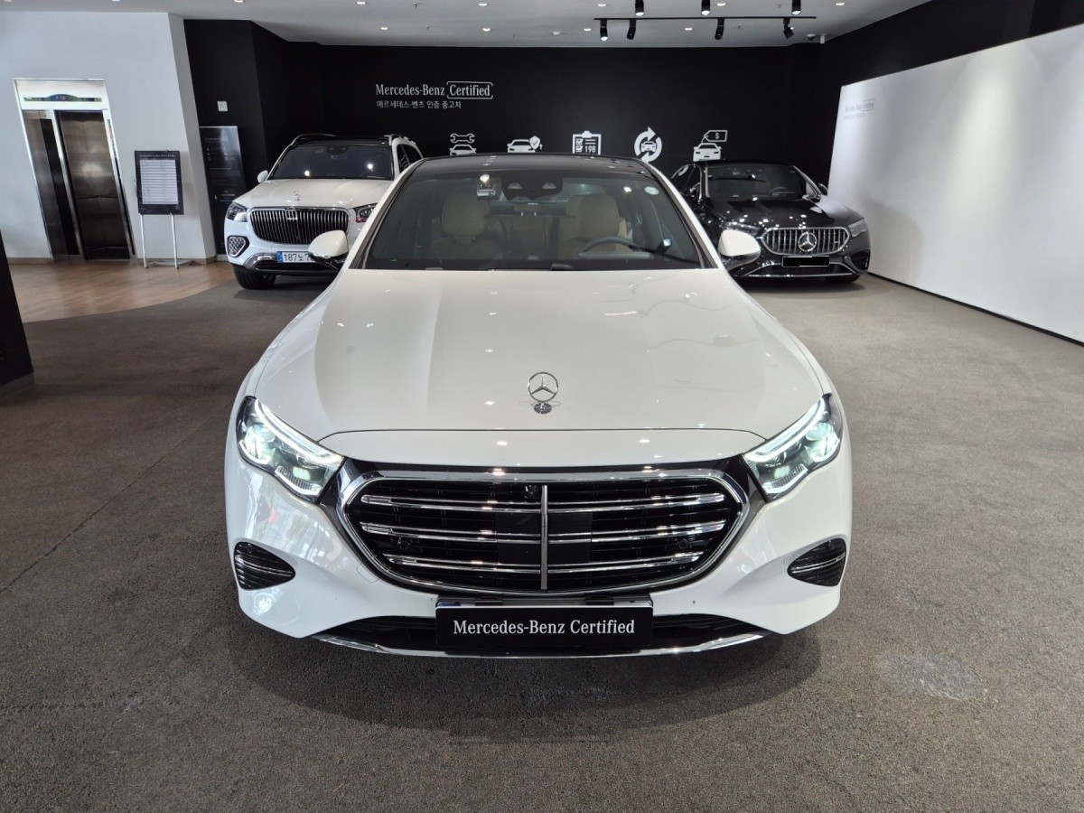 Mercedes-Benz E-Class, 2026 — фото 3 из 12