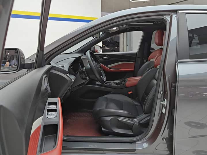 MG Motor 5, 2022 — фото 9 из 9