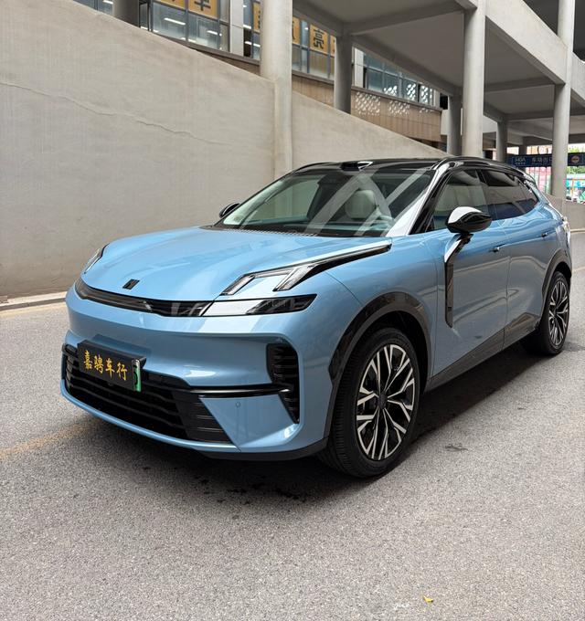 Lynk & Co 08 EM-P Hybrid, 2025 — купить в Тольятти под ключ