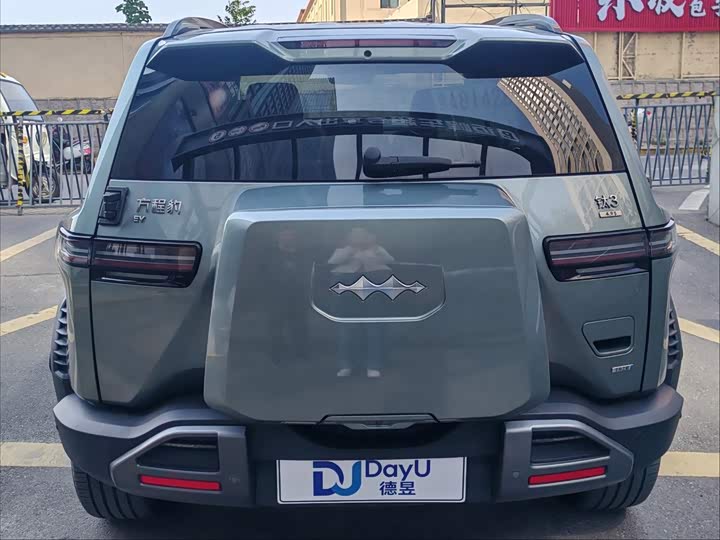 BYD FangChengBao Titanium 3 (Tai 3), 2025 — фото 5 из 9
