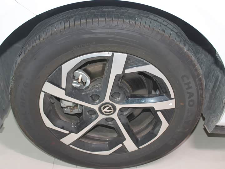 Changan Eado Plus, 2025 — фото 8 из 9
