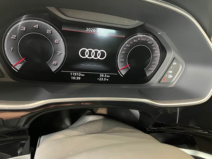 Audi Q3, 2024 — фото 4 из 7