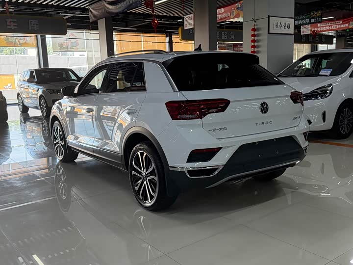 Volkswagen T-Roc, 2022 — фото 7 из 9