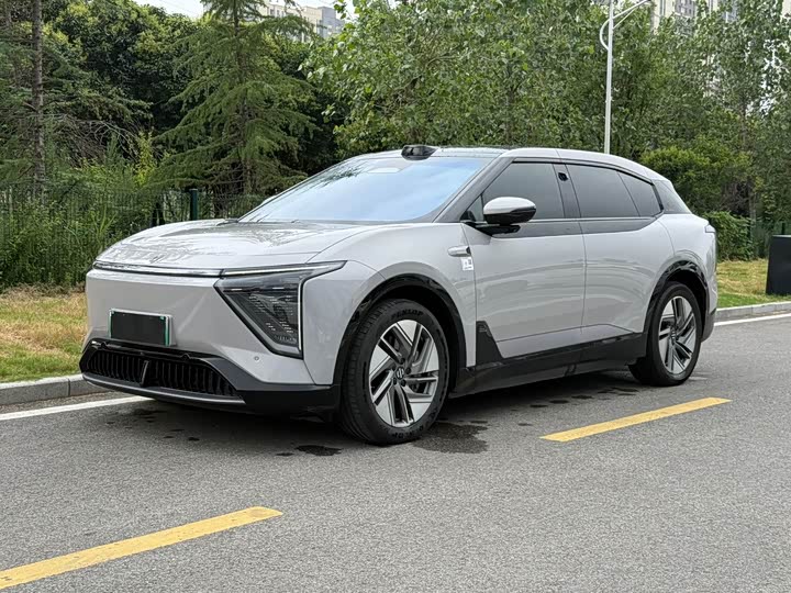 HiPhi Y, 2023 — купить в Воронеже под ключ