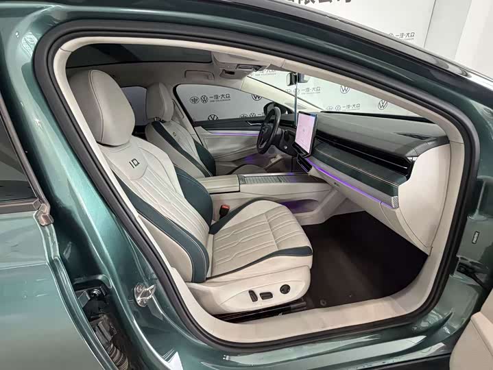 Volkswagen ID.7 Vizzion, 2023 — фото 6 из 9