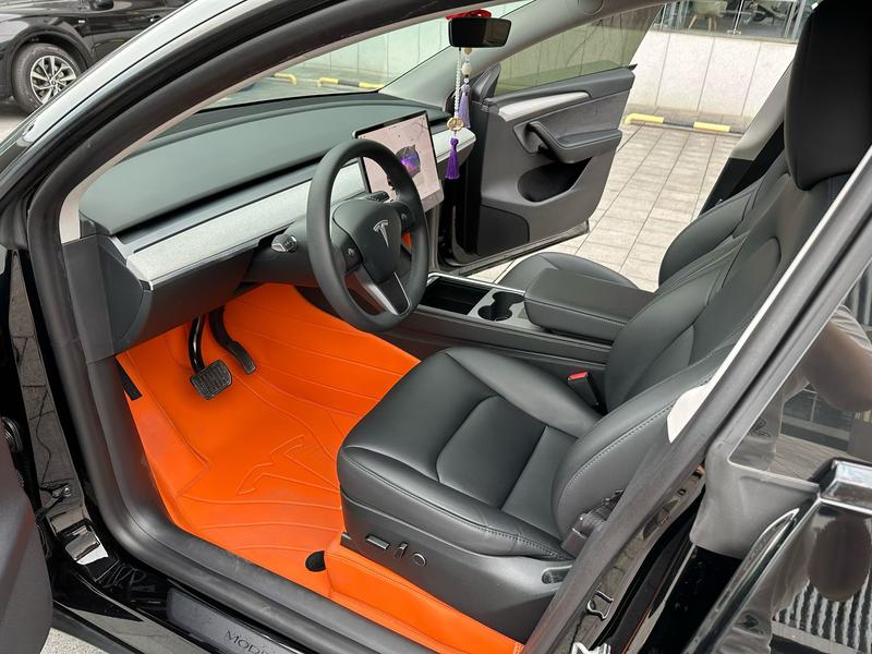 Tesla Model Y, 2023 — фото 6 из 8