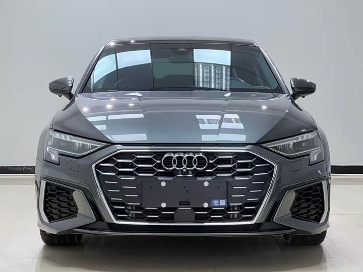 Audi A3, 2023 — фото 2 из 9