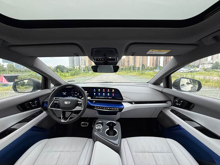 Cadillac Optiq, 2024 — фото 6 из 9