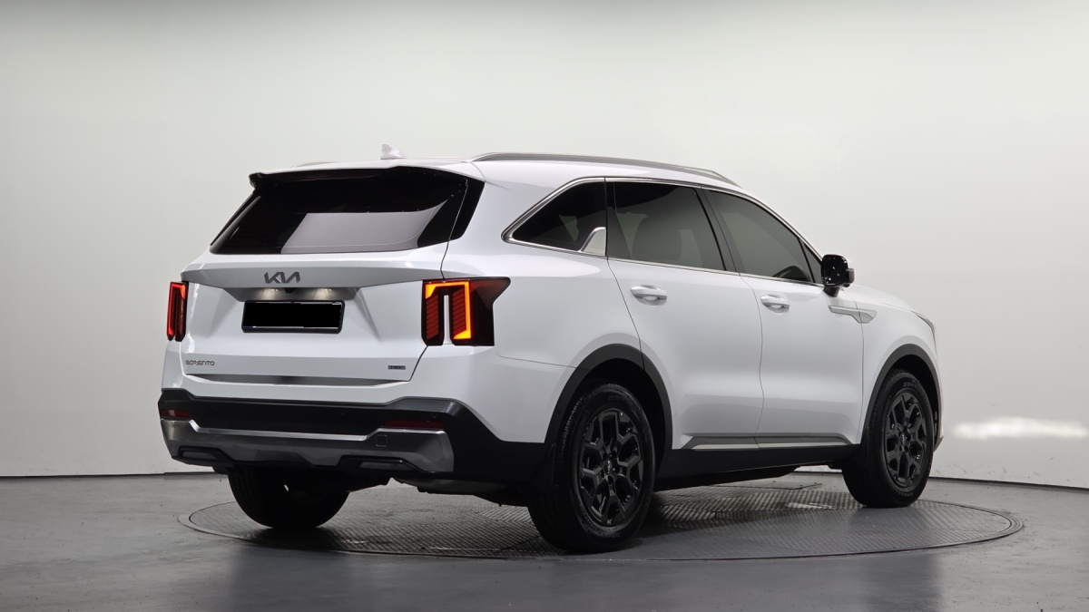 Kia Sorento, 2025 — фото 2 из 12