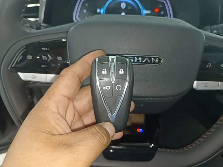 Changan Oshan X7 Plus, 2023 — фото 9 из 9