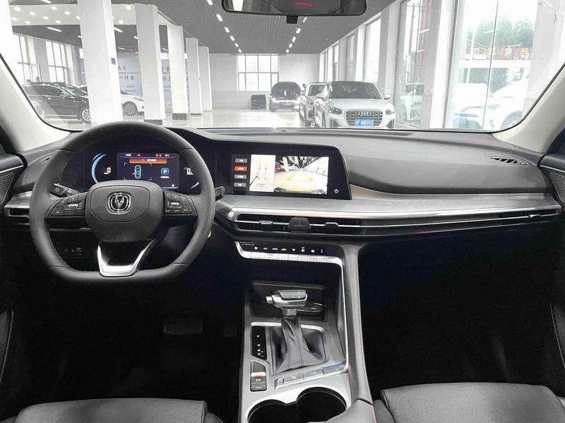Changan CS35 Plus, 2022 — фото 8 из 12