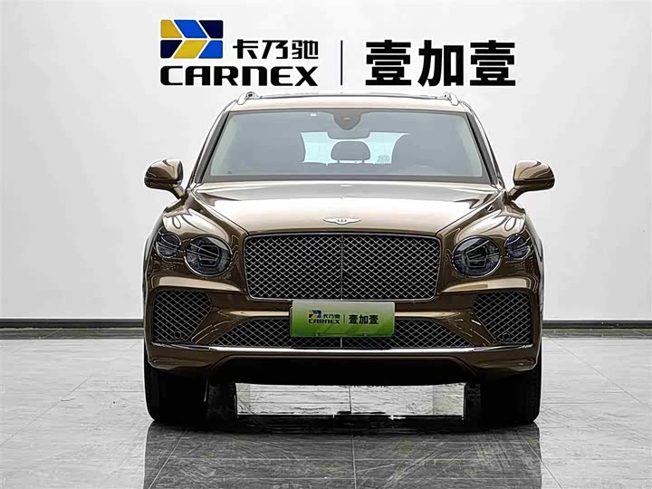Bentley Bentayga Hybrid, 2022 — фото 2 из 9