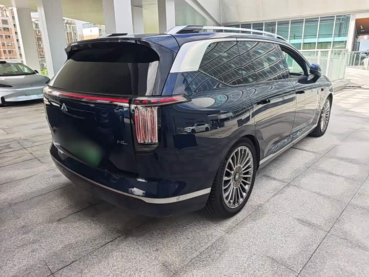 GAC Hyptec HL, 2025 — фото 7 из 9
