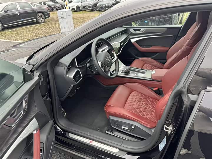 Audi A7L, 2025 — фото 5 из 7