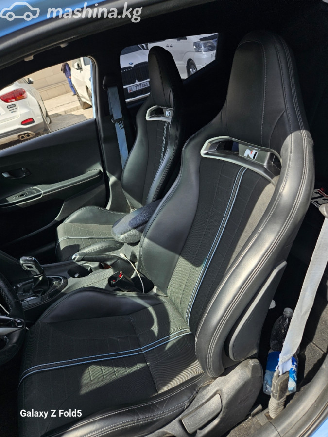 Hyundai Veloster, 2021 — фото 9 из 12