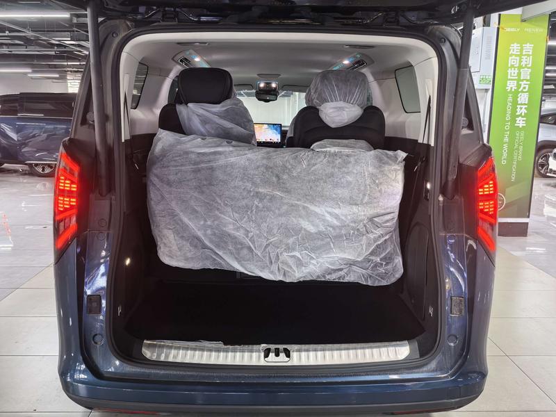 Geely Galaxy L380, 2025 — фото 11 из 12