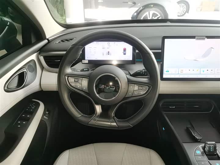 BYD Seal 05 DM-i Hybrid, 2024 — фото 7 из 9