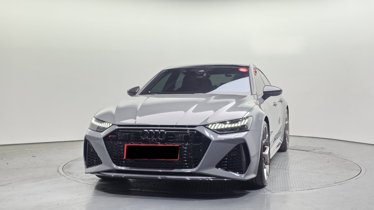 Audi RS 7, 2024 — фото 3 из 12