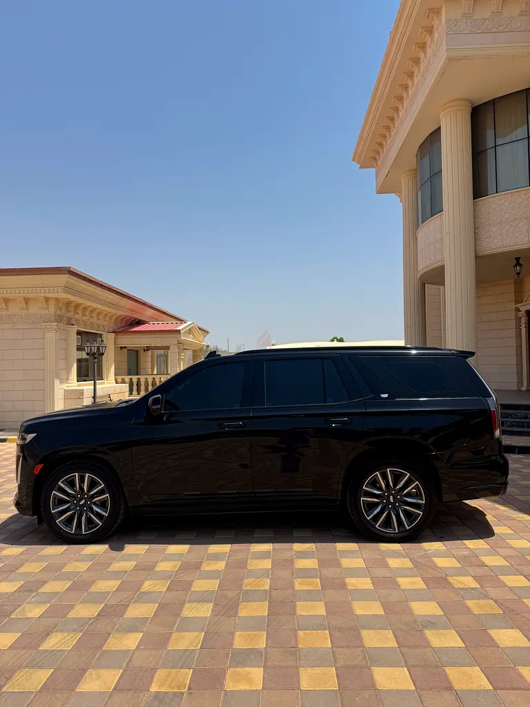 Cadillac Escalade, 2022 — фото 4 из 10