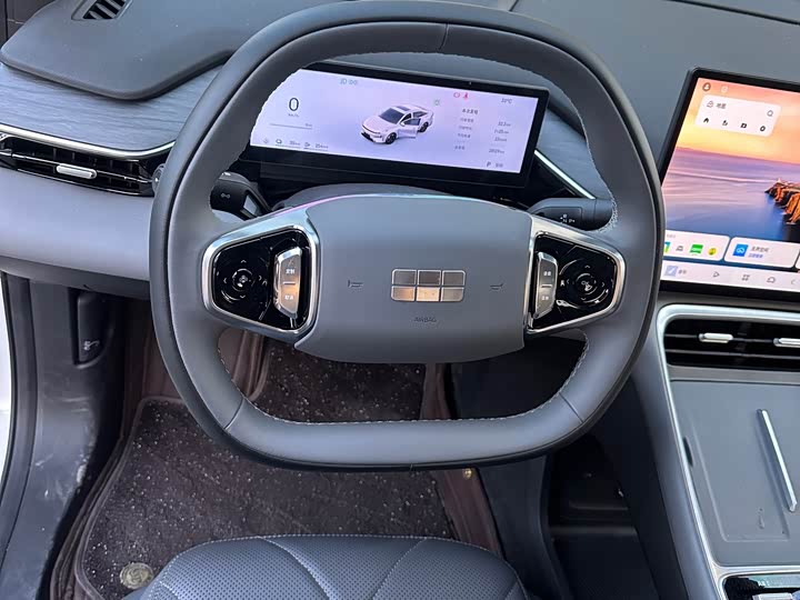 Geely Galaxy L6, 2025 — фото 4 из 9
