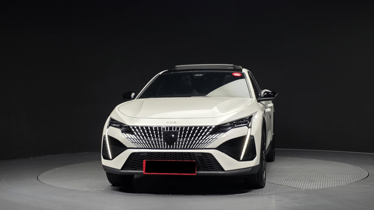 Peugeot 408, 2023 — фото 3 из 12