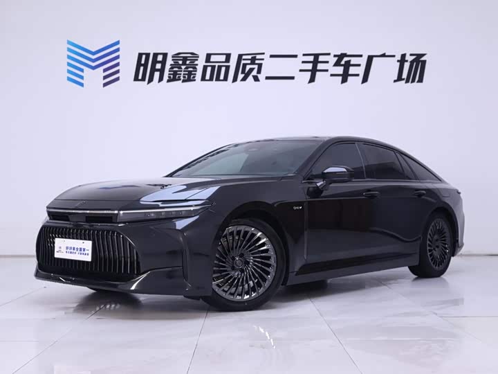 Toyota Crown Sedan, 2025 — фото 2 из 9
