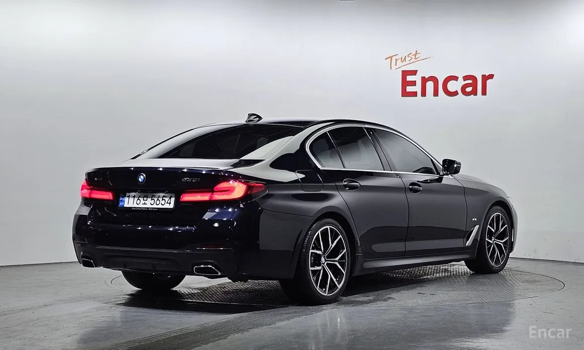 BMW 5 Series, 2022 — фото 2 из 12