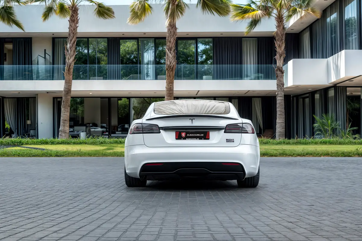 Tesla Model S, 2023 — фото 5 из 10