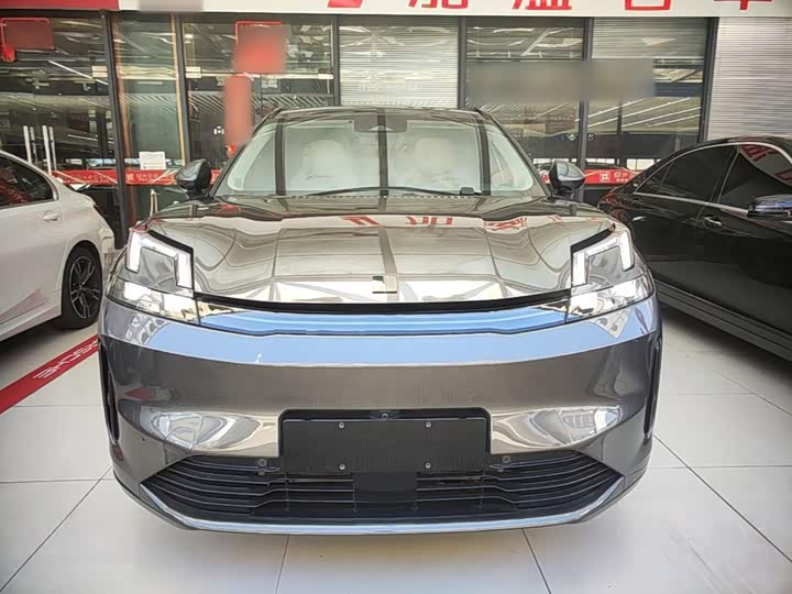 Lynk & Co 08 EM-P Hybrid, 2023 — фото 3 из 9