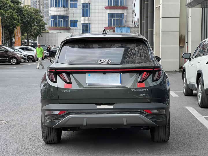 Hyundai Tucson L, 2024 — фото 7 из 9