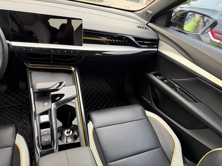 MG Motor 5 Scorpio, 2022 — фото 8 из 9