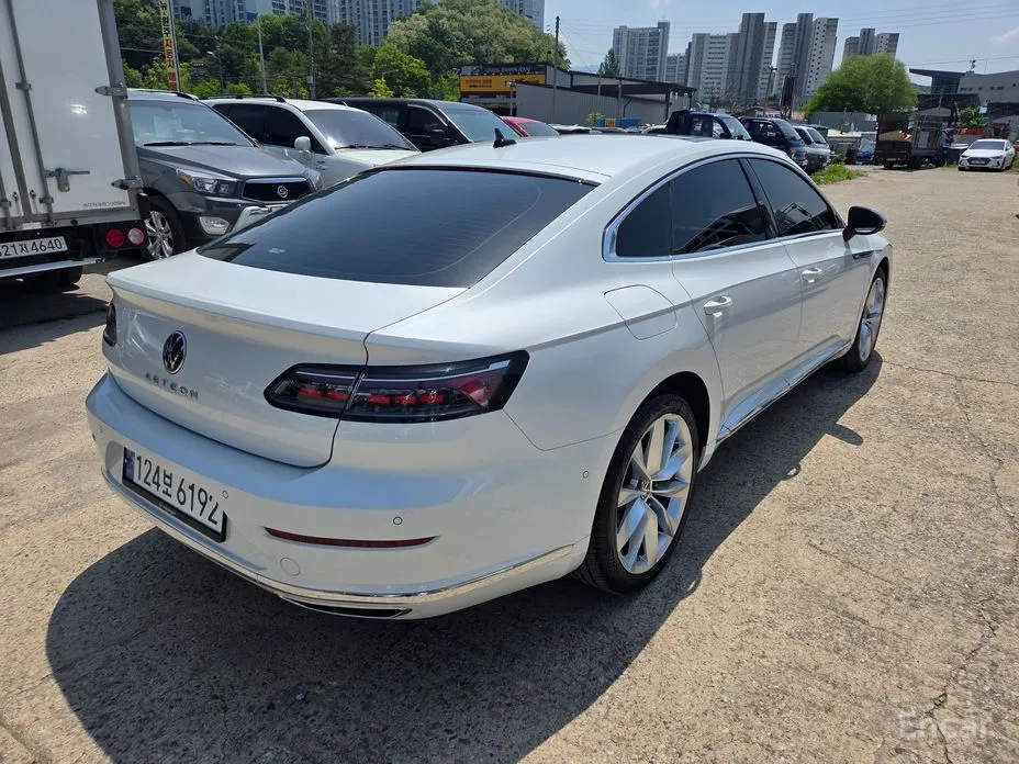 Volkswagen Arteon, 2023 — фото 2 из 12