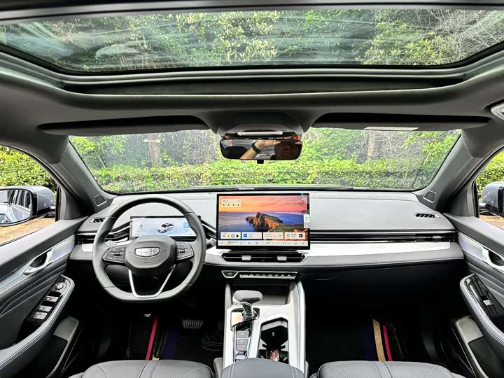 Geely Preface, 2025 — фото 7 из 9