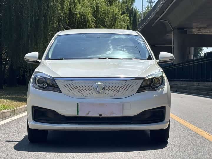 Dongfeng Aeolus E70, 2022 — фото 2 из 9