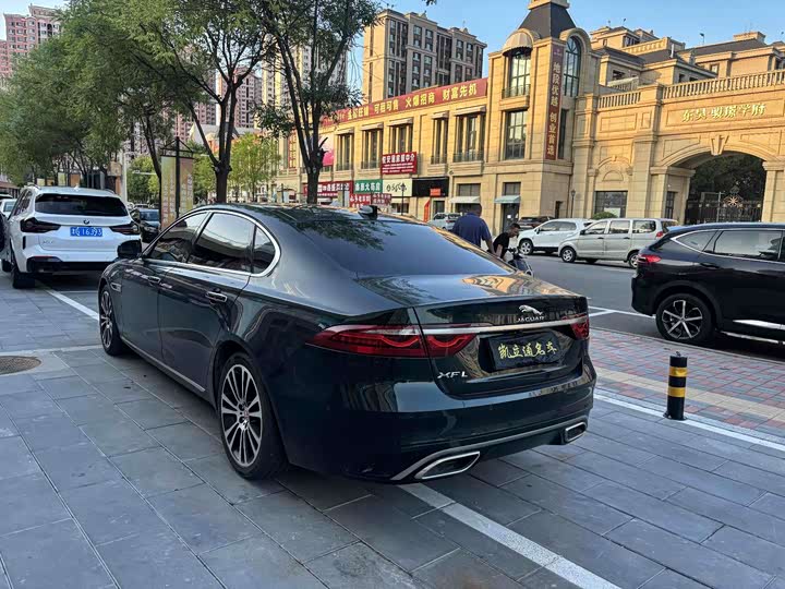 Jaguar XF L, 2022 — фото 5 из 7