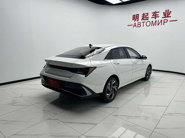 Hyundai Elantra N line, 2023 — фото 9 из 9