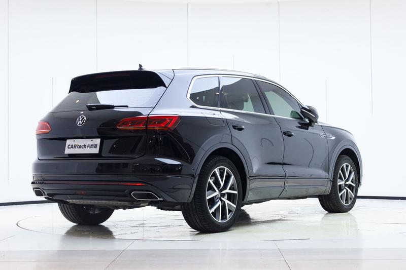 Volkswagen Touareg, 2024 — фото 7 из 12