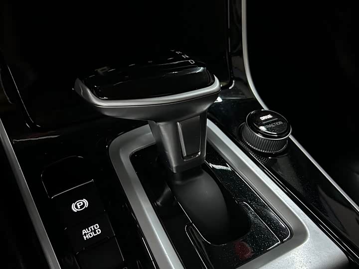 Kia KX3, 2022 — фото 8 из 9