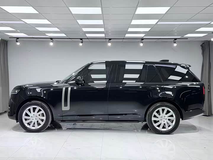 Land Rover Range Rover, 2023 — фото 3 из 9