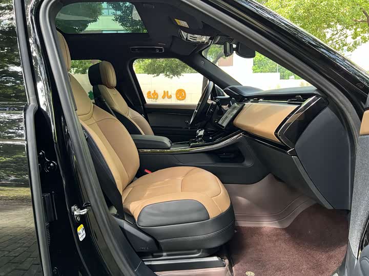Land Rover Range Rover Sport, 2024 — фото 6 из 9