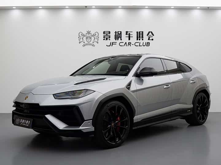 Lamborghini Urus, 2023 — купить в Москве под ключ