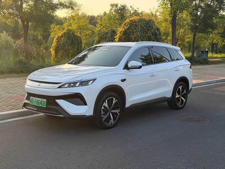 BYD Song Pro Hybrid, 2026 — купить в Саратове под ключ