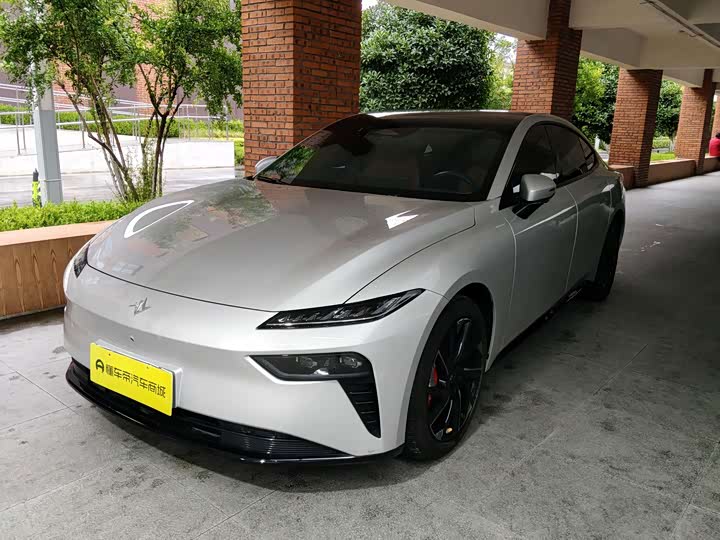 Dongfeng Yipai eπ 007, 2024 — купить в Ижевске под ключ