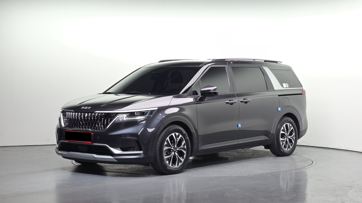 Kia Carnival, 2022 — купить в Москве под ключ