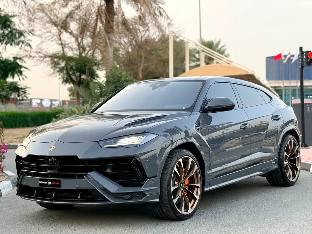 Lamborghini Urus, 2023